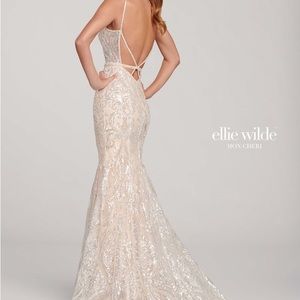 Ellie Wilde grad dress